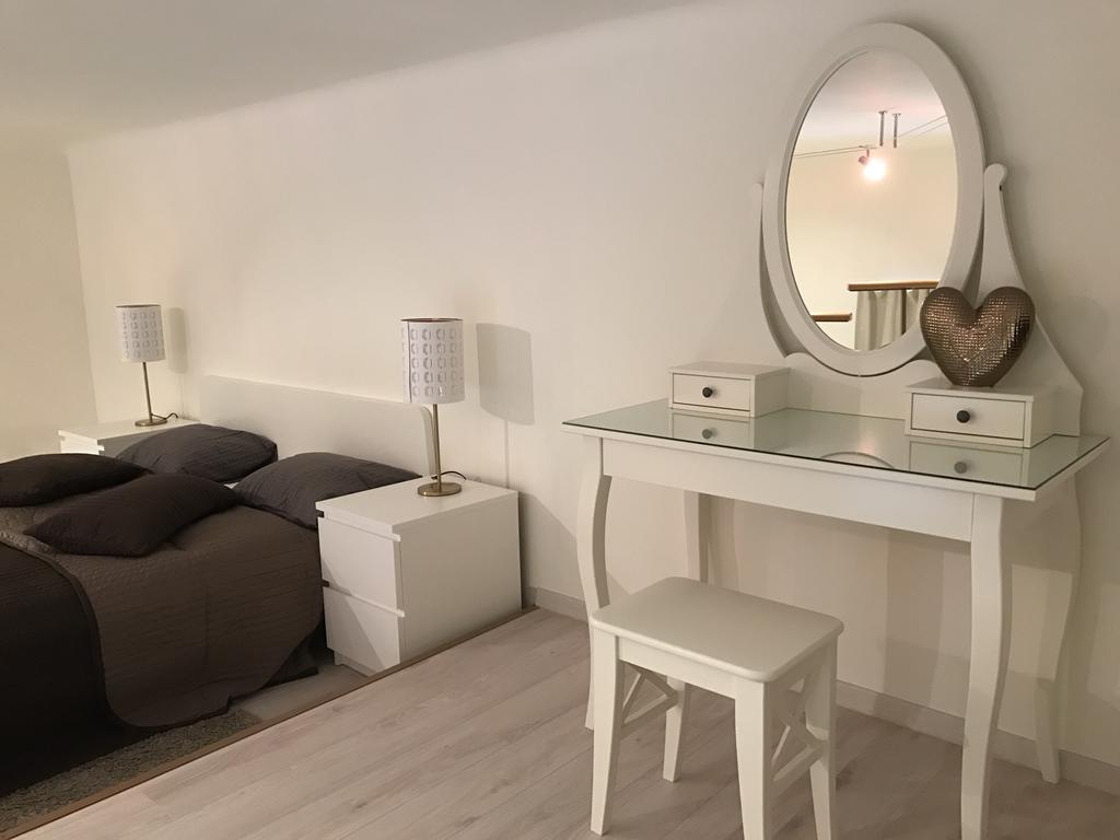 Goldcentral Apartment Gozsdu ブダペスト エクステリア 写真